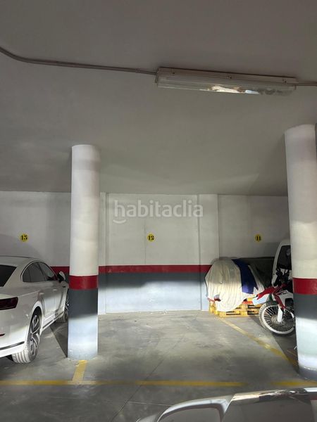 Foto 4923529c-f2bf-4309-8104-2993a330569e. Lloguer pis amb aparcament a Calicasas