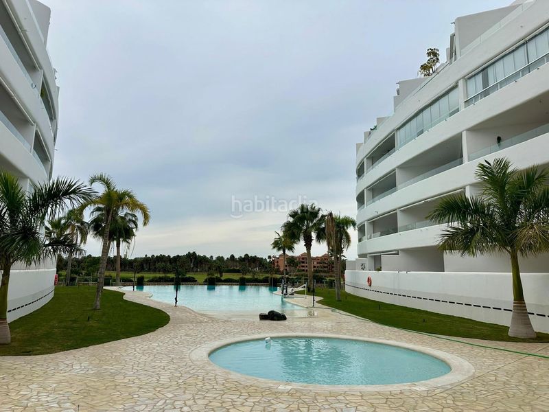 Foto 936f73d9-ba87-4c59-bfb2-ec7b088ab65c. Pis amb aparcament piscina a Playa de Granada Motril