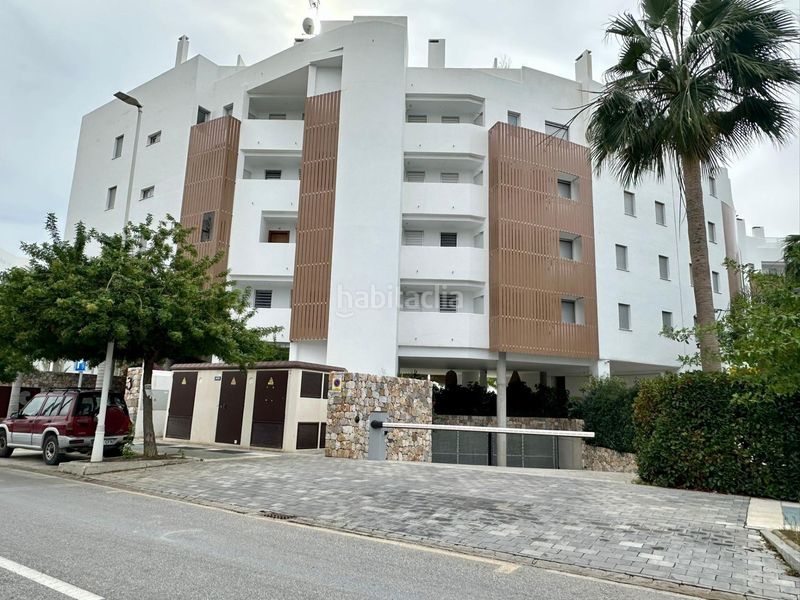 Foto ea09dc66-0e8e-4272-9163-d1a3a284d8c7. Pis amb aparcament piscina a Playa de Granada Motril