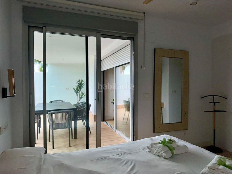 Foto f894410e-670a-4b27-9ae2-13f8e9c2cc7e. Pis amb aparcament piscina a Playa de Granada Motril