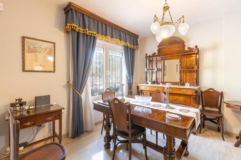 Foto 1c60cf5c-6406-4a38-a0ba-875035160d51. Casa adossada amb aparcament a Maracena