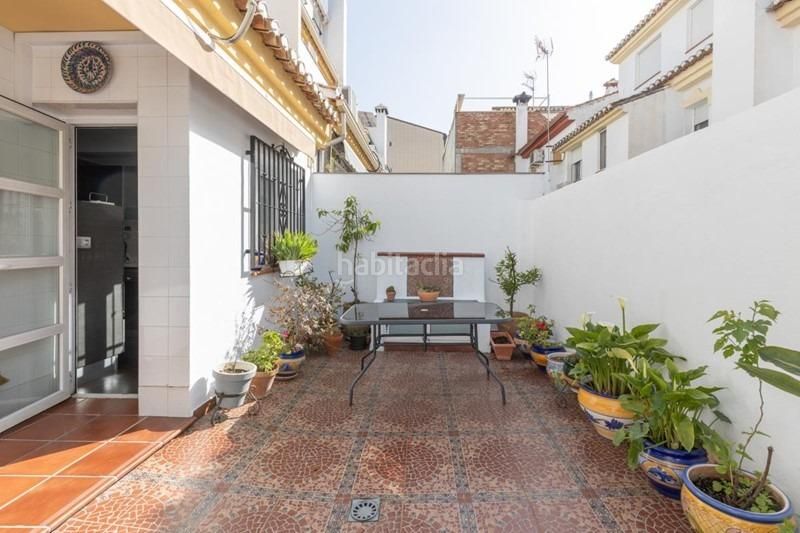 Foto 560f7b0a-ad70-42f7-9ab5-0877d71b4832. Casa adossada amb aparcament a Maracena