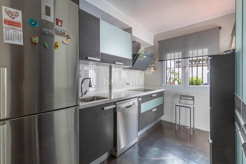 Foto 7b16e3f5-164a-4241-9545-d7c66b03cb00. Casa adossada amb aparcament a Maracena