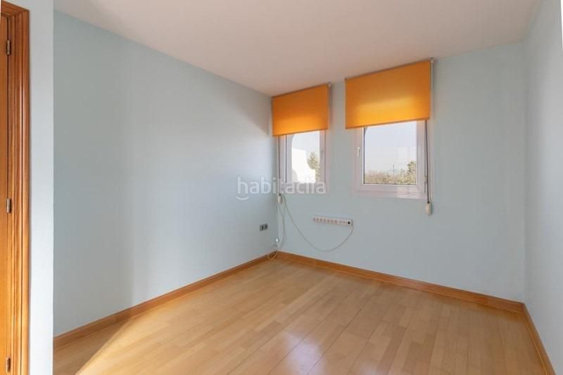 Foto 7cd3d2a8-0788-4bbe-803c-c66b7c049112. Casa adossada amb aparcament a Maracena