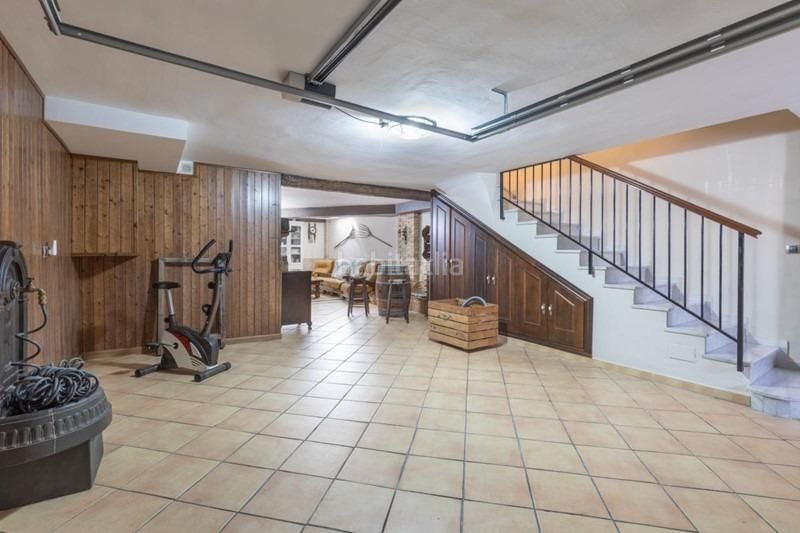 Foto 94baacd5-fc11-467e-88c5-babe82365d9f. Casa adossada amb aparcament a Maracena