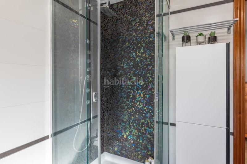 Foto f4ff1e12-d2b7-47a4-9c7f-400b18c949a1. Casa adossada amb aparcament a Maracena