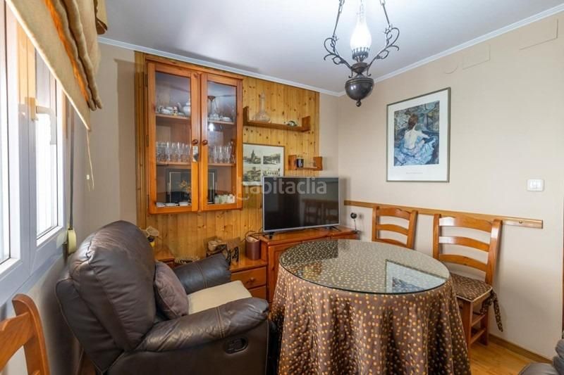 Foto fda1ae3c-e469-4bdc-a80b-b807e2c005e2. Casa adossada amb aparcament a Maracena