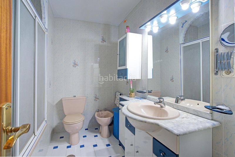 Foto 6b81db4f-3036-496f-89fb-ab8040fae9db. Casa adossada amb aparcament a Atarfe