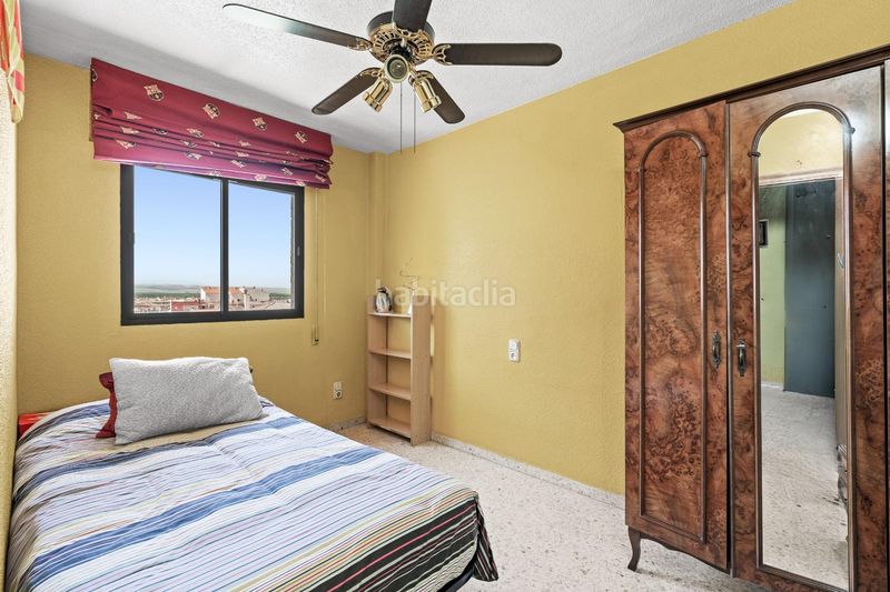 Foto 832d3f4f-245a-4c1e-8d00-5dd715d6c453. Casa adossada amb aparcament a Atarfe