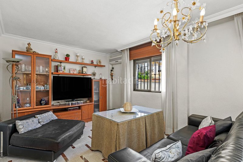 Foto 862ea936-e192-459a-abe5-e2573336da4e. Casa adossada amb aparcament a Atarfe