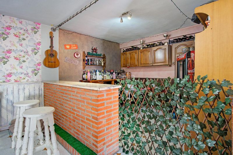 Foto 956952fa-f86a-4554-81aa-d973e3c0be46. Casa adossada amb aparcament a Atarfe