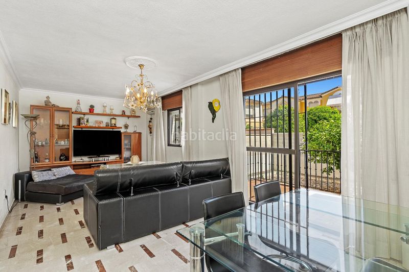 Foto 9df61917-2501-4d18-87e6-0fb493050949. Casa adossada amb aparcament a Atarfe