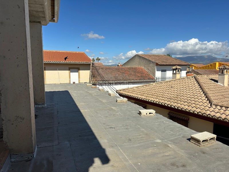Foto 57f67e74-2a51-49a3-987f-a7aa80c70425. Casa aparellada amb aparcament a Cijuela