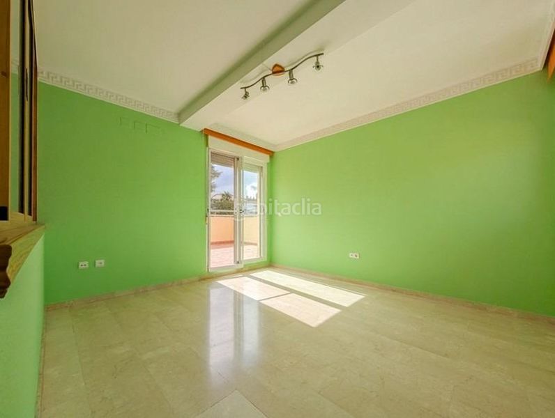 Foto d9c3e999-b792-467b-aa39-23d2a1d84471. Casa amb calefacció aparcament a Cájar