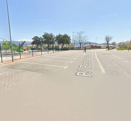 Terreno residenziale  Paseo paseo pedro verde. Suelo de uso comercial y vivienda ajena en las gabias!