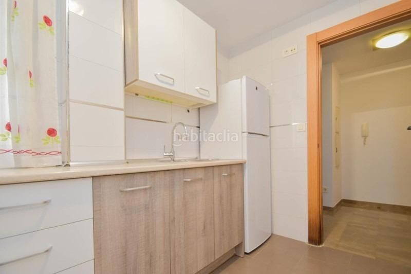Foto 0efce1cd-b710-44d3-adde-966876ec5a58. Pis amb aparcament a Atarfe