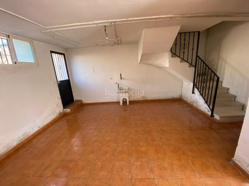 Foto 0b15dd91-3874-49e2-8681-0d2ed835b2a4. Casa adossada amb aparcament a Híjar Gabias (Las)