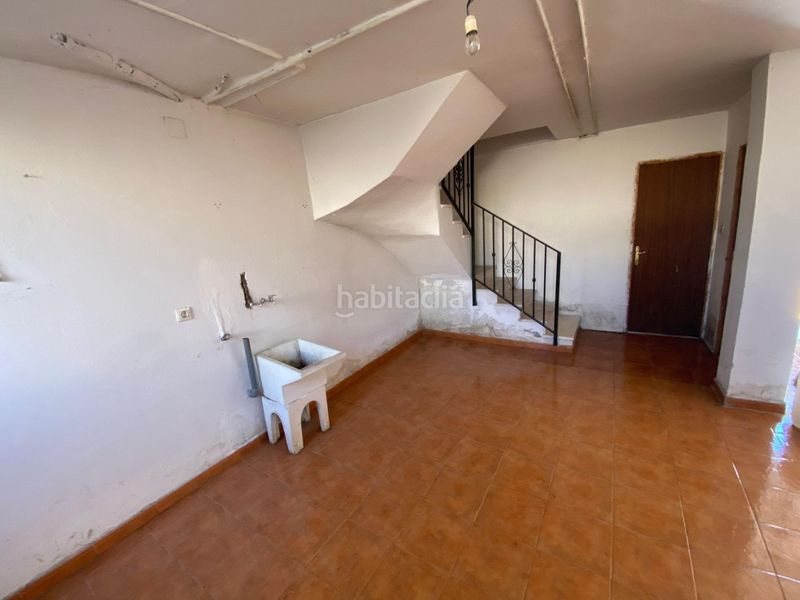 Foto c6b70ca8-4fd5-45b7-85f8-a5eb4535d7a9. Casa adossada amb aparcament a Híjar Gabias (Las)
