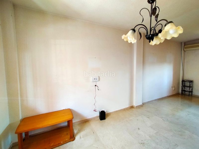 Foto e084c420-a02c-4c3d-91cc-0a38c3d6dbc3. Casa adossada amb aparcament a Híjar Gabias (Las)