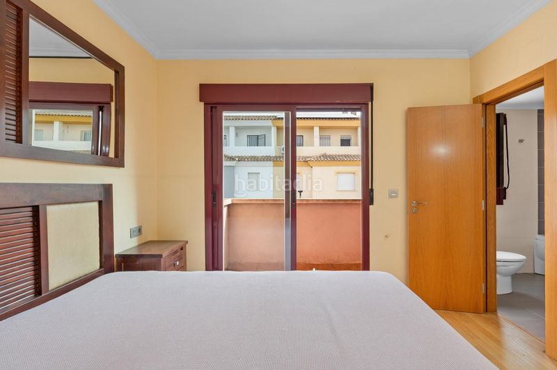 Foto abf0fde7-0724-4982-9f1c-0d83725739fc. Casa adossada amb calefacció aparcament a Atarfe
