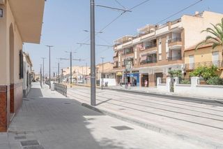Etagenwohnung  Calle  santa lucía. Bonita oportunidad en churriana de la vega!!