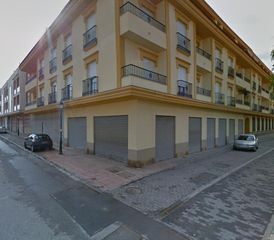 Geschäftsraum  Calle calle médico don rafael moreno peregrín. Local comercial disponible en atarfe!!