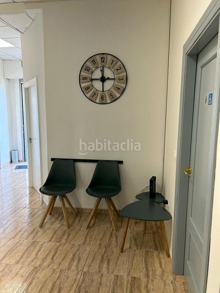 Foto d0dd83aa-3c81-4741-bdf4-3123b33ec1fc. Location bureau dans Atarfe
