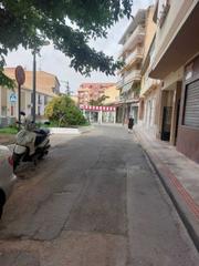 Local Comercial en Avenida de Andalucía