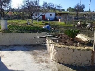 Casa a Las Vegas - Campoaras. Chalet muy cerca del núcleo urbano de lucena. dispone de una par