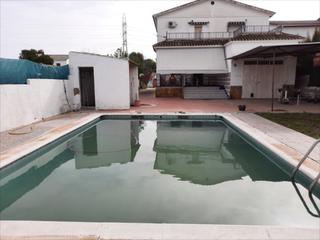 Casa a Poleares. Chalet en zona carretera de rute. dispone de una parcela de 650