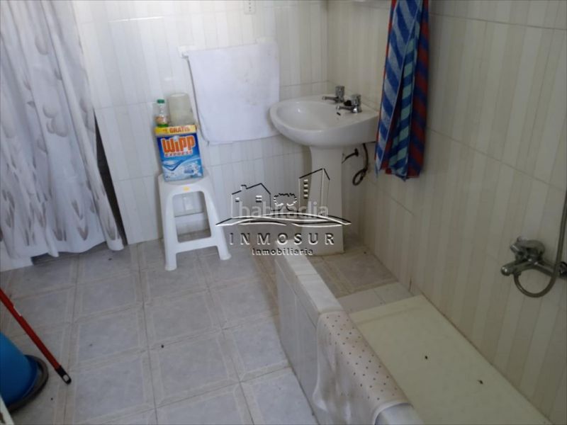 Foto 01e30d32-68e2-4f5b-83cc-8c89dbc09d5e. Casa amb piscina a Poleares Lucena
