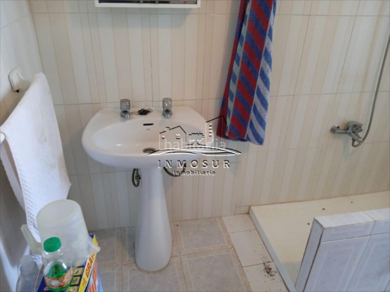 Foto 2ba94edc-e924-4e91-bfa7-291ca5d611ef. Casa amb piscina a Poleares Lucena