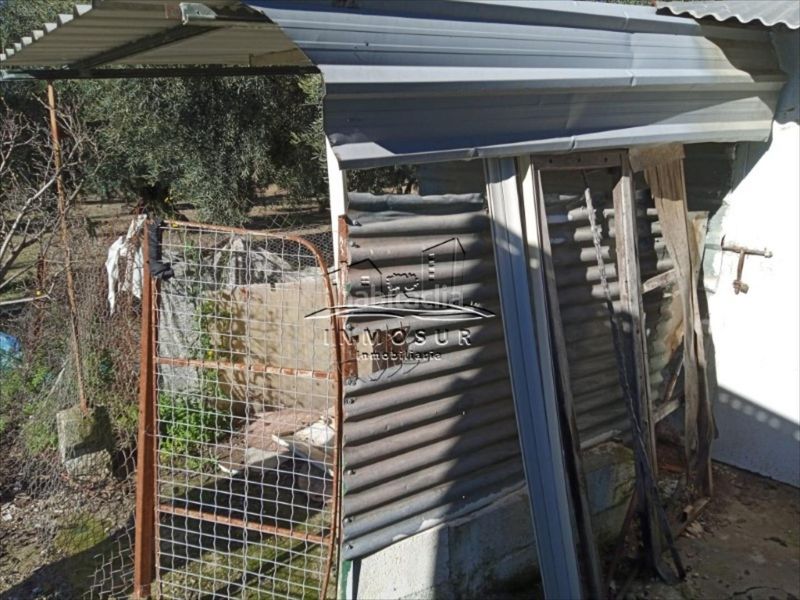 Foto e0f7a8b8-c02a-4c19-8d3c-3bb1caf0a906. Casa amb piscina a Poleares Lucena