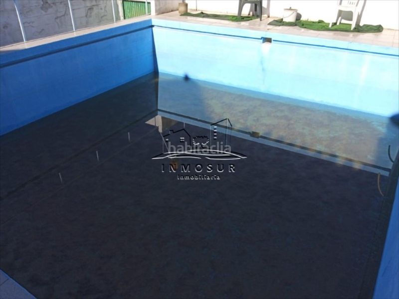Foto f690dc3e-69b9-43a1-86c5-752656195b23. Casa amb piscina a Poleares Lucena