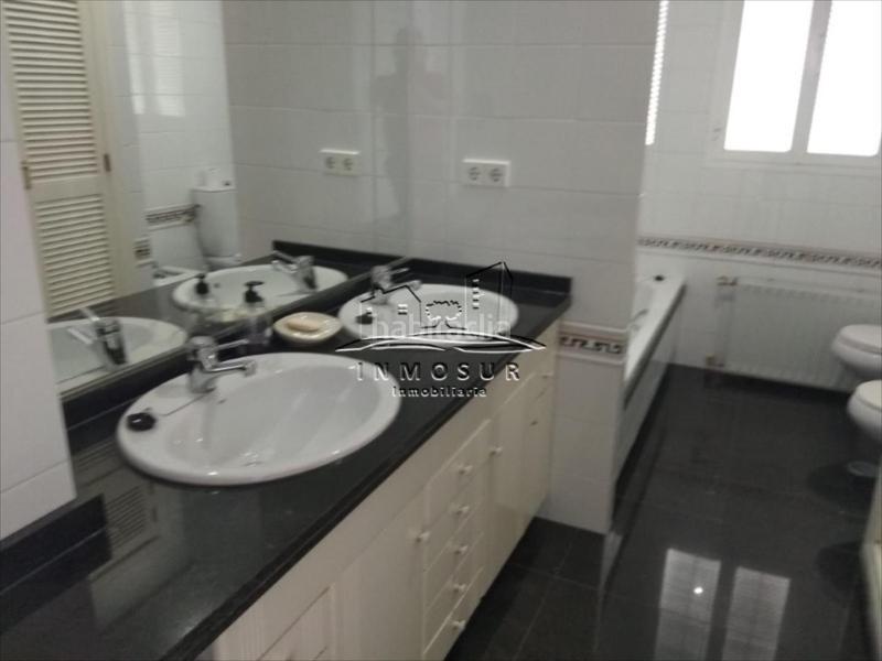 Foto 62318902-4480-43d9-8bad-2ff0b52164a2. Reihenhaus in El Carmen - La Barrera Lucena