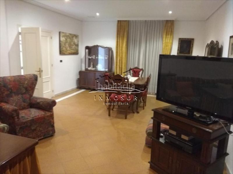 Foto d3949858-c9f4-4bbb-820d-cdded8fb4c5a. Reihenhaus in El Carmen - La Barrera Lucena