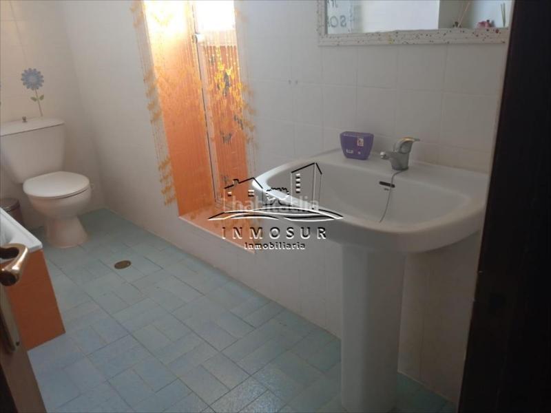 Foto 3748768c-53ae-49fe-a0aa-4bb5686264d5. Maison jumelée dans Hoya del Molino Lucena