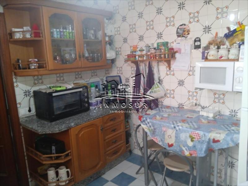 Foto 4f4c0dbf-fedf-4691-a476-fc753b90394a. Maison jumelée dans Hoya del Molino Lucena