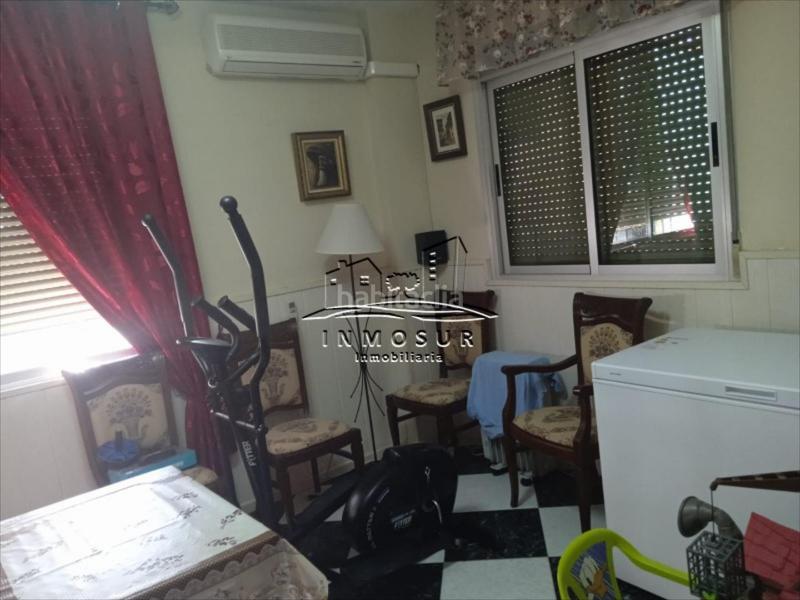 Foto f067be80-a50c-4c6f-9e43-38e86513430e. Maison jumelée dans Hoya del Molino Lucena