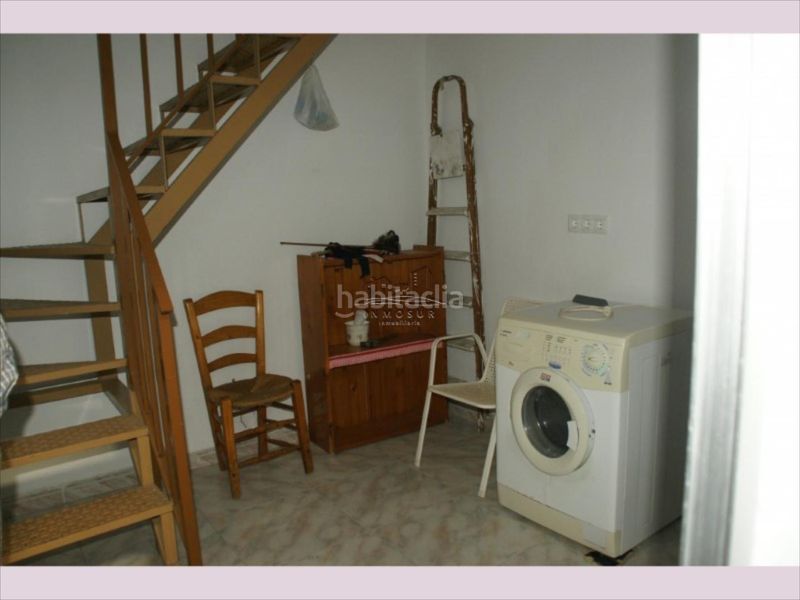 Foto f8cc7d25-7dd0-423e-8982-a2cb0c8a27a7. Casa adossada a Rute