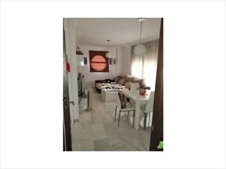 Pis a Las Tinajerías - Juderías. Piso en zona juego de pelota. cuenta con recibidor, salóncomedor