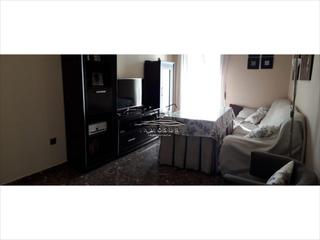 Appartement à Centro. Piso en zona parque. cuenta con recibidor con armario empotrado,