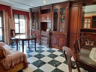 Appartement à San Francisco. Piso en zona calle cabrillana. cuenta con recibidor, un espacios