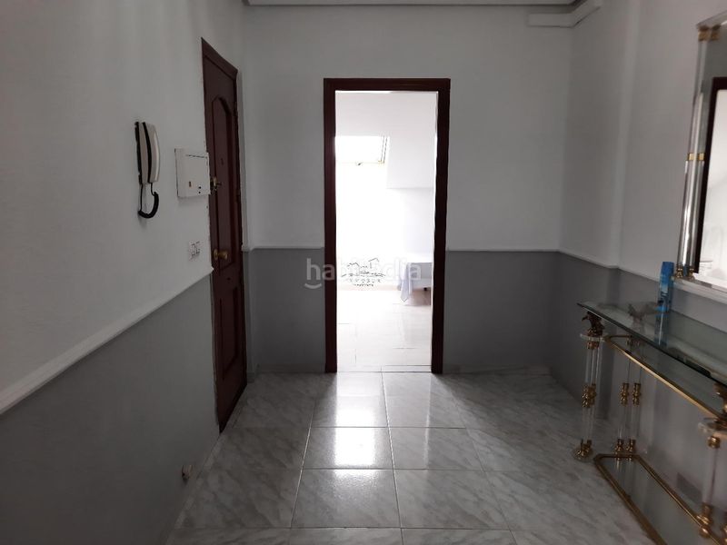 Foto 48f0c1b5-4479-4727-8064-b60b8395bbfd. Àtic a Centro Lucena