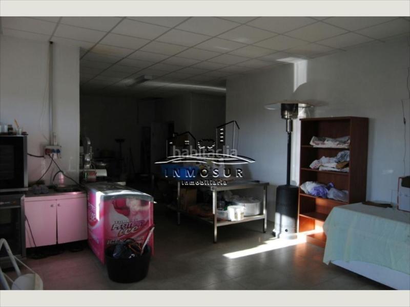 Foto 1a6eb8c3-10ee-4eb3-9262-2f3ec0ada4f9. Business premise in Navas del Selpillar Lucena