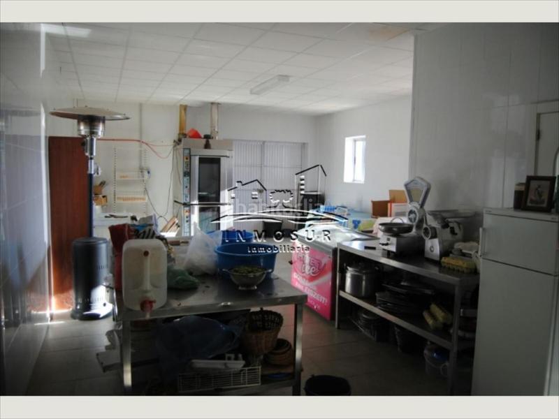 Foto 5bd32d0a-97fb-4ed4-aeb7-2f5e4adbd3ff. Geschäftsraum in Navas del Selpillar Lucena