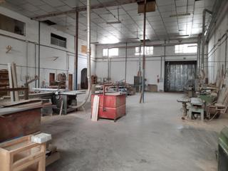 Nave industrial en San Francisco. Nave industrial en zona bulevar los santos. cuenta con una super