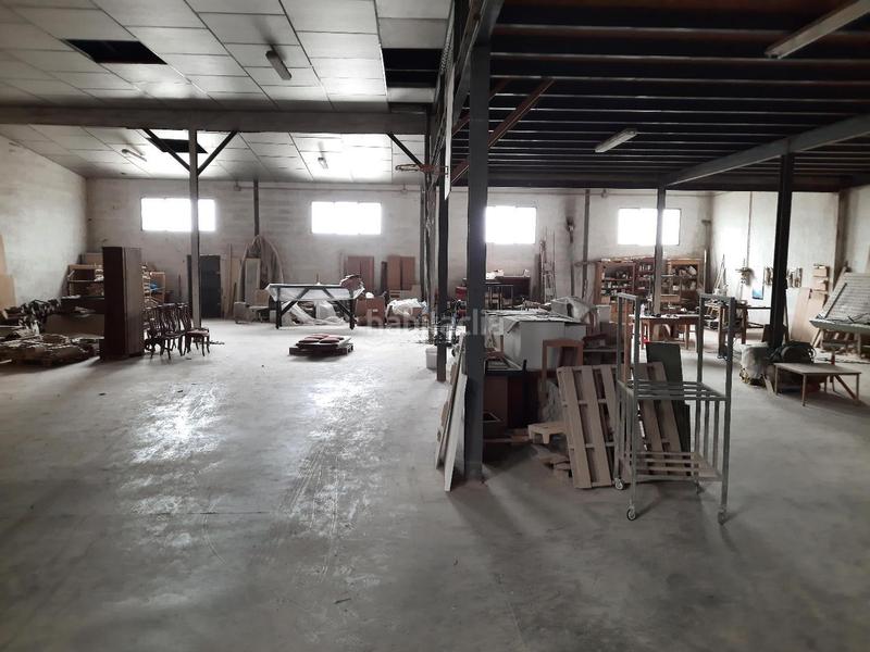 Foto 52f05b27-2bdc-403f-b34b-b310e2f2c4bd. Nau industrial a San Francisco Lucena