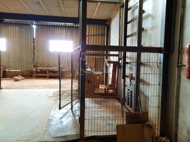 Foto aed2fc05-e702-4e82-8a80-127cf76a8b4a. Nau industrial a San Francisco Lucena