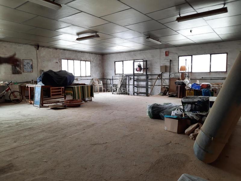 Foto f220a26f-3c51-4c92-a2cd-eae7a9f1f175. Nau industrial a San Francisco Lucena